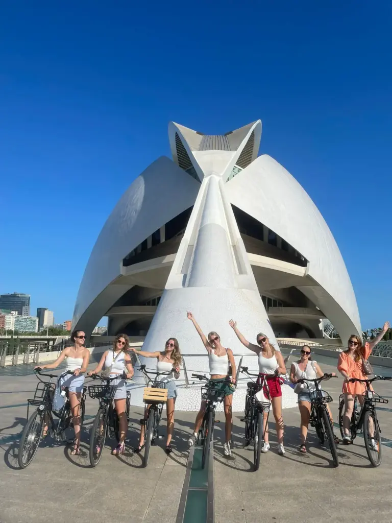 Alquiler de bicicletas y e-bikes en Valencia desde Ruzafa